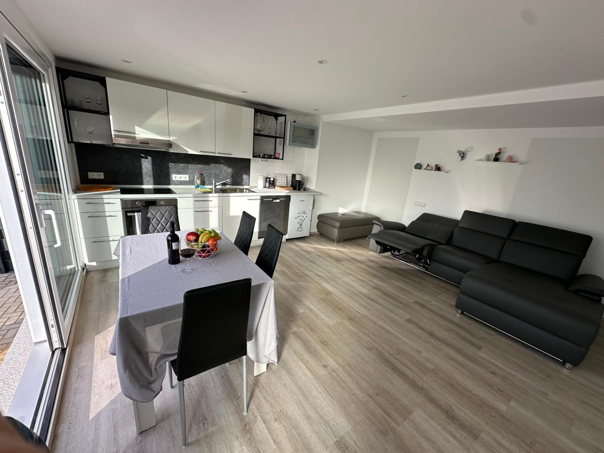 Ferienwohnung Gaestehaus Merzig Neubau Esterno foto