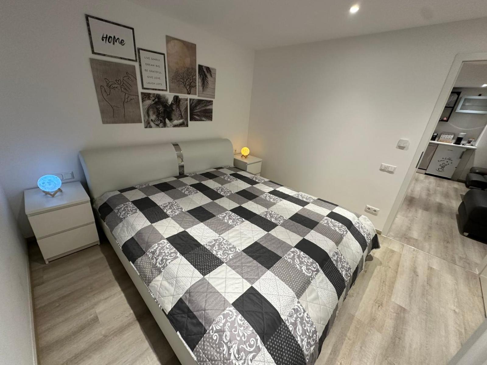 Ferienwohnung Gaestehaus Merzig Neubau Esterno foto