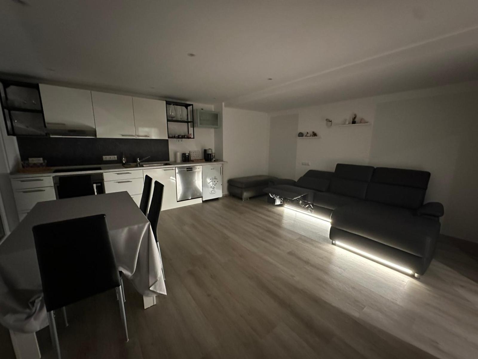 Ferienwohnung Gaestehaus Merzig Neubau Esterno foto
