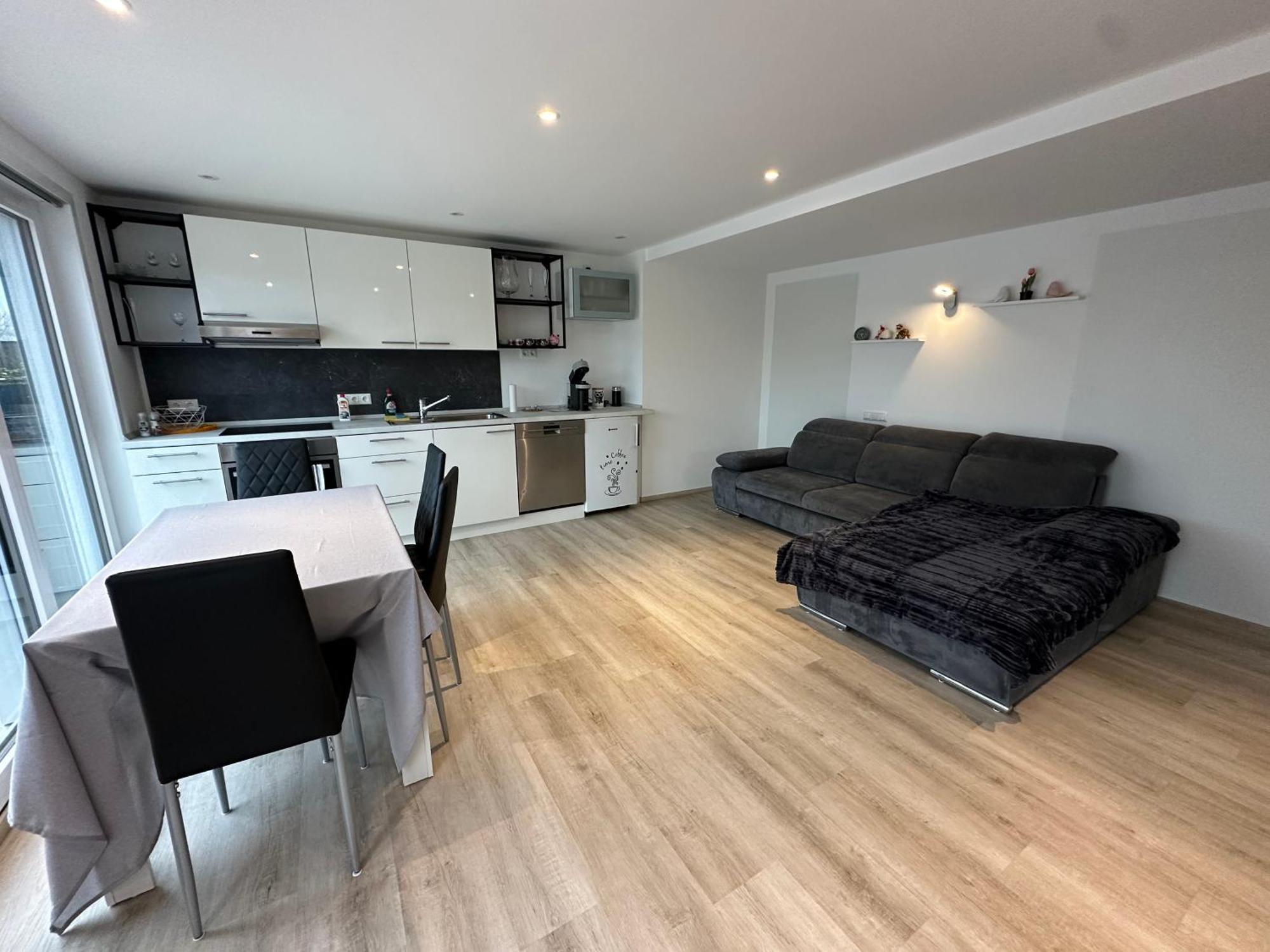 Ferienwohnung Gaestehaus Merzig Neubau Esterno foto