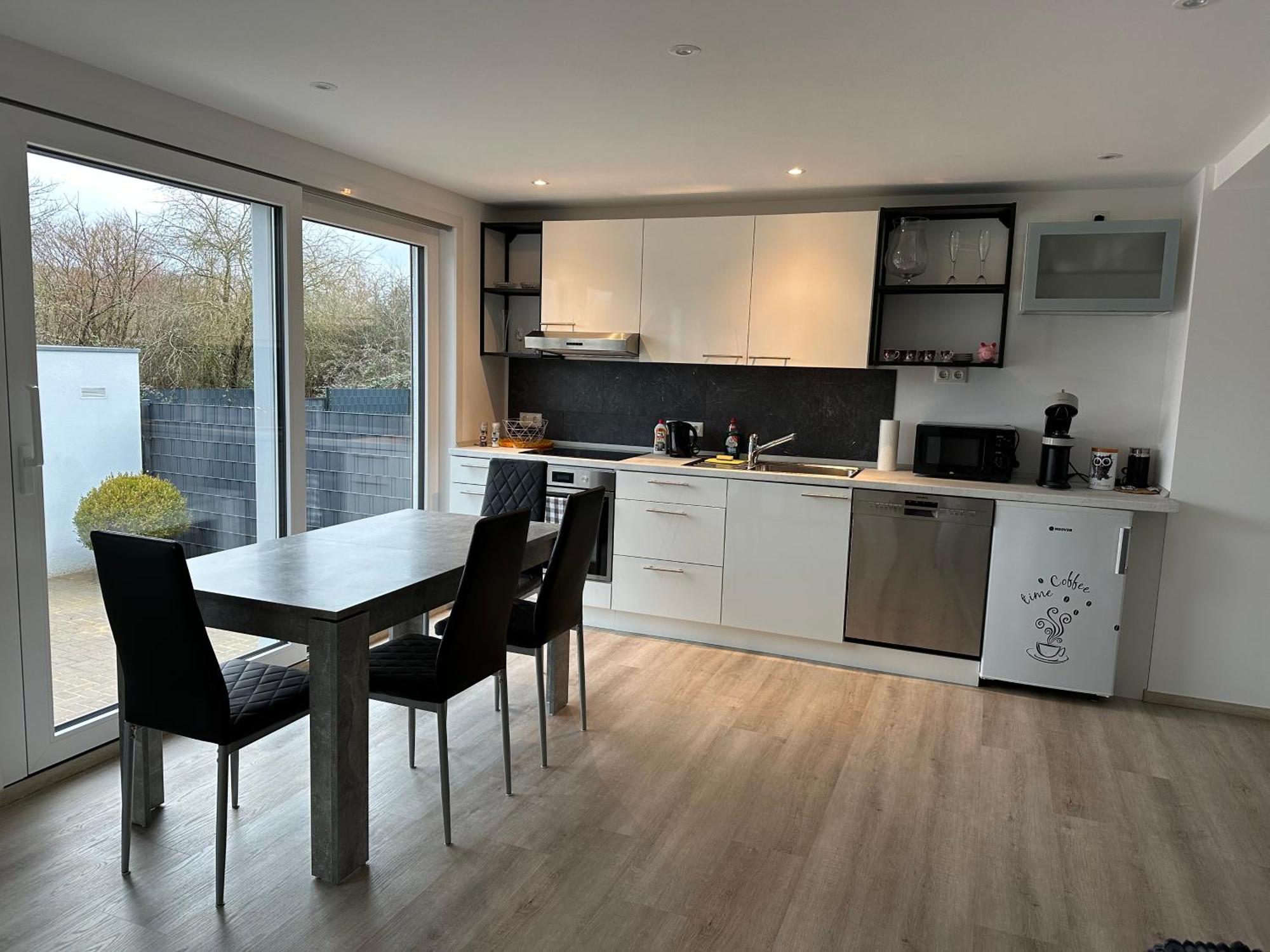Ferienwohnung Gaestehaus Merzig Neubau Esterno foto